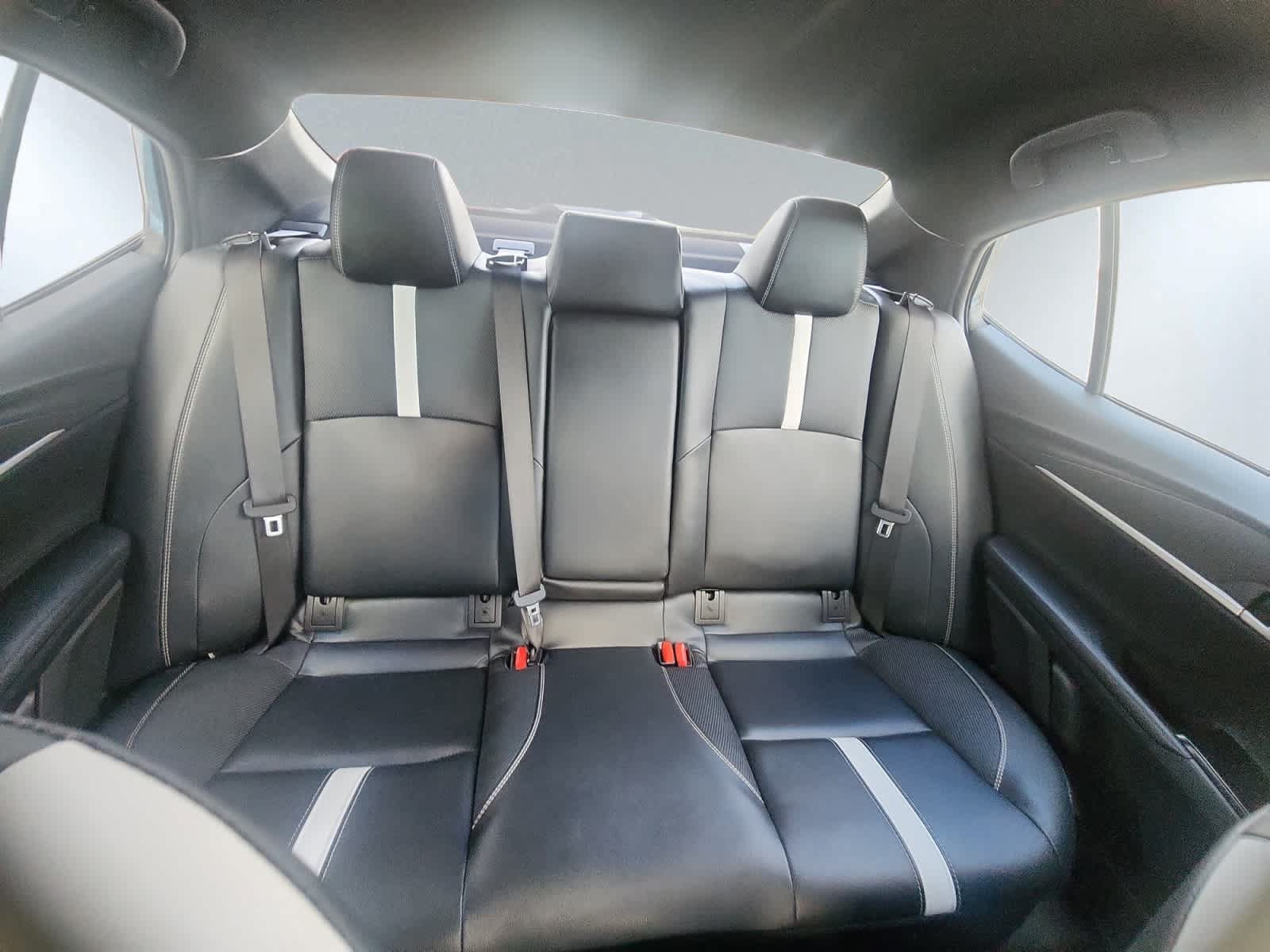 Used 2025 Toyota Camry SE w/ Convenience Package AWD/4WD image 18