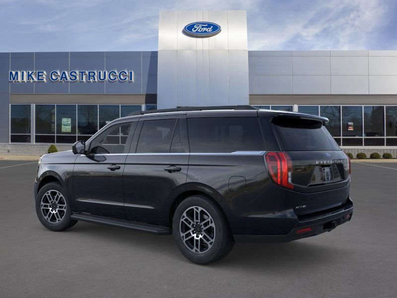 New 2026 Ford Expedition Active image 4