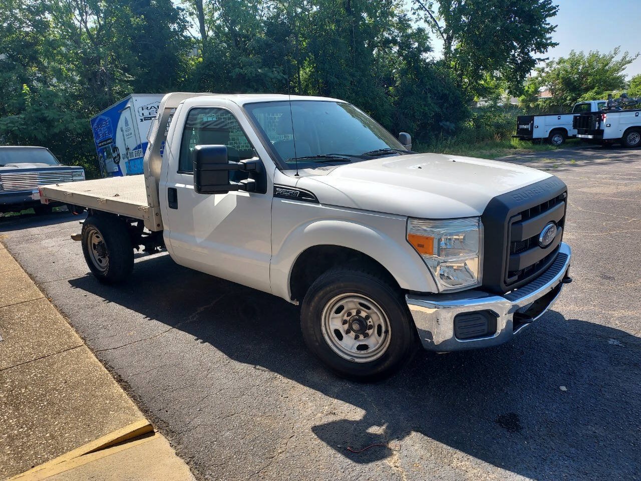 Used 2016 Ford F250 XL RWD image 4