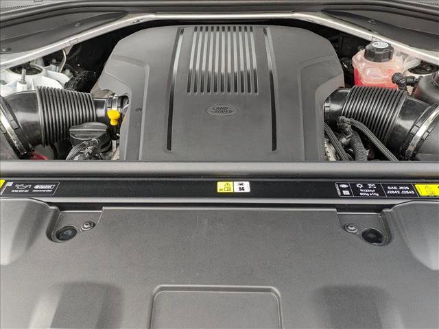 Certified 2024 Land Rover Range Rover SE image 24