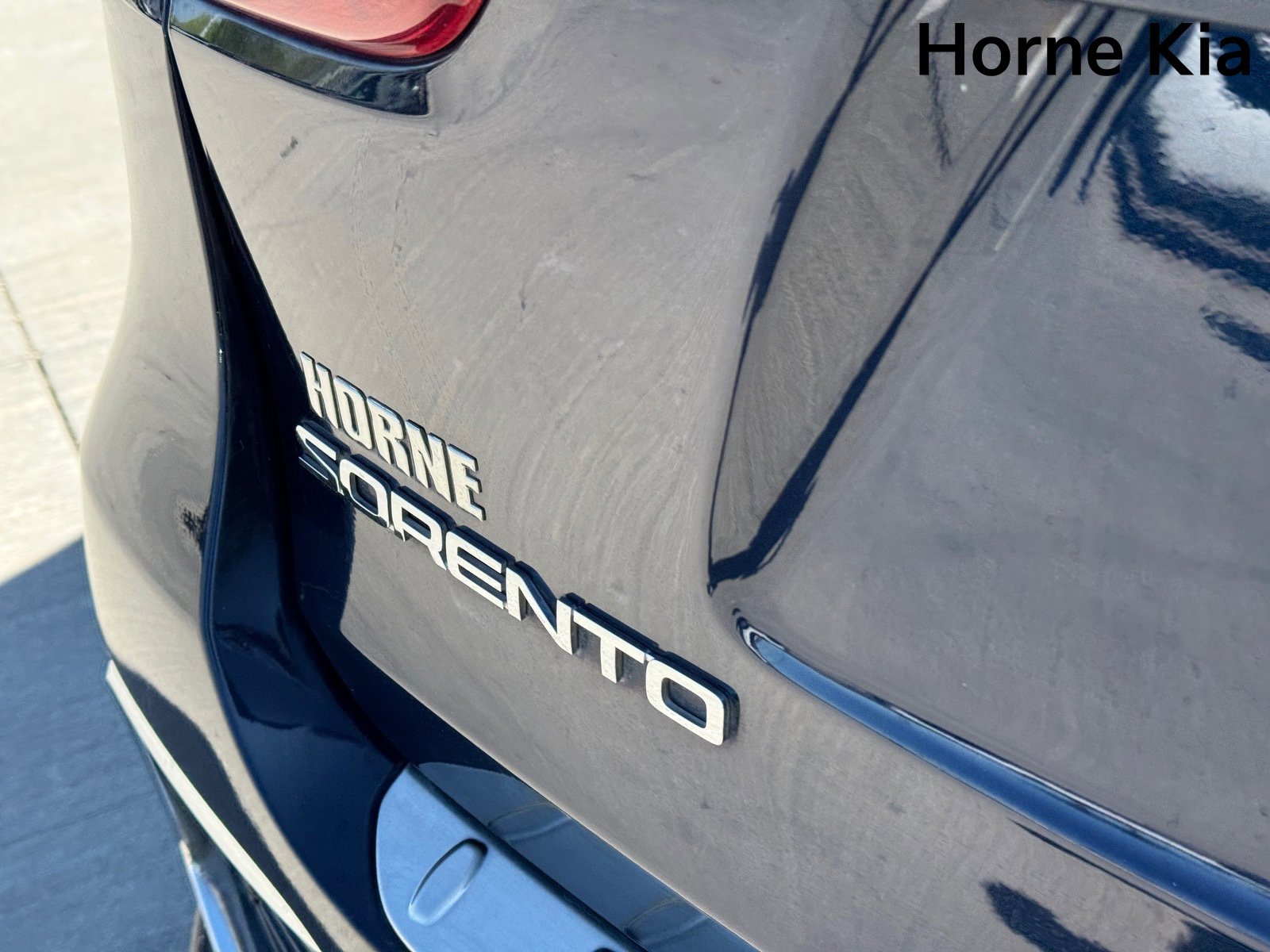 Used 2020 Kia Sorento SX image 29