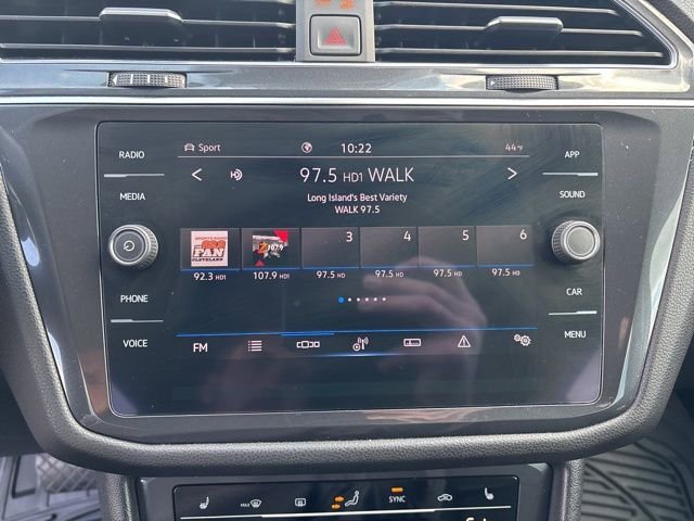 Used 2022 Volkswagen Tiguan SE image 23