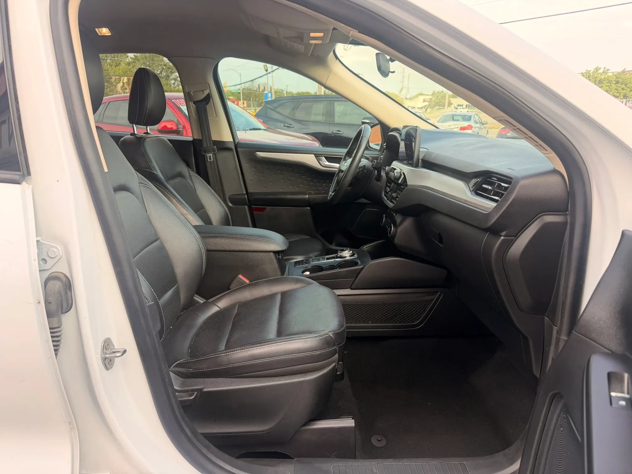 Used 2020 Ford Escape SEL AWD/4WD image 28
