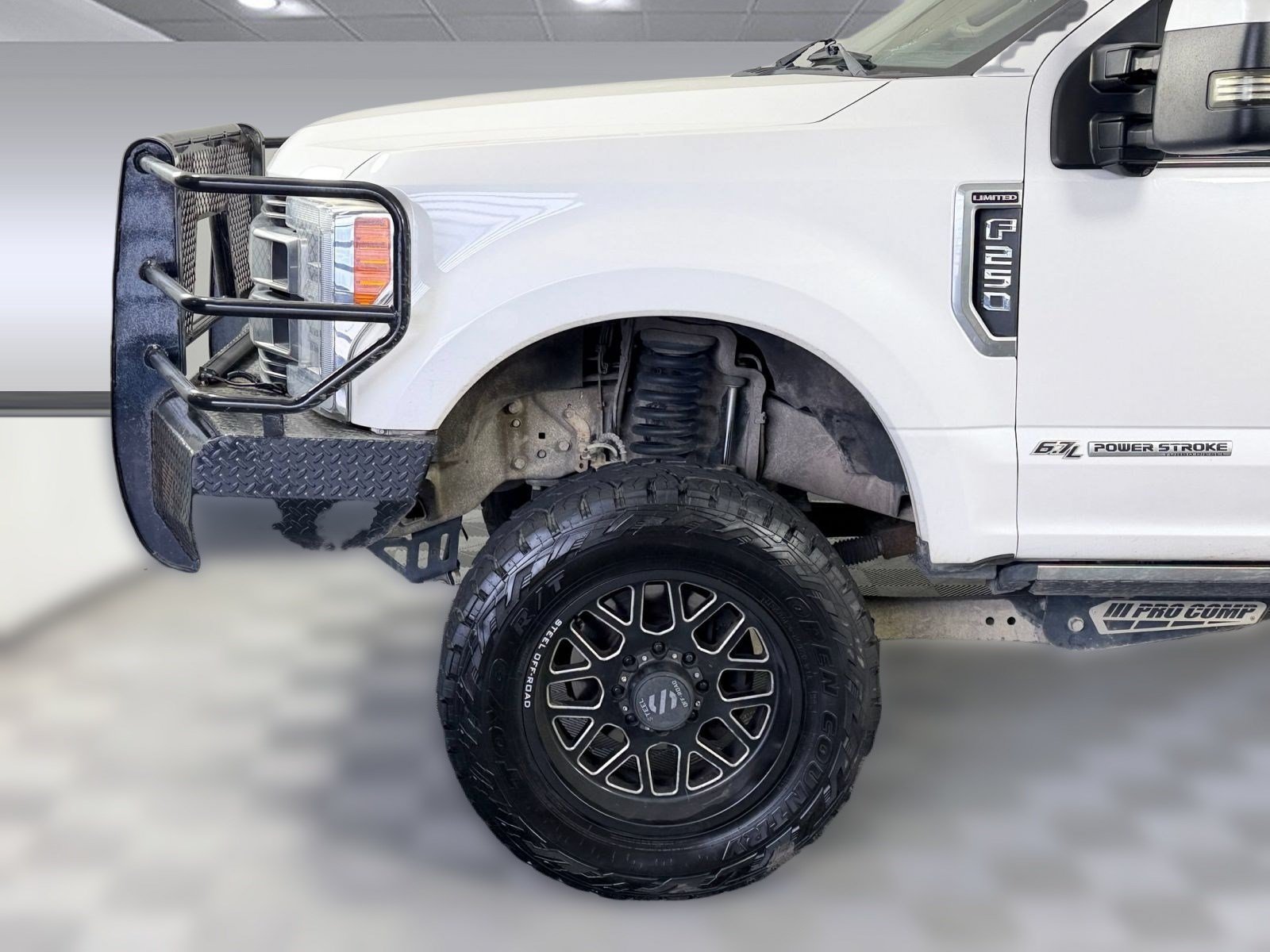 Used 2019 Ford F250 Limited w/ FX4 Off-Road Package AWD/4WD image 12