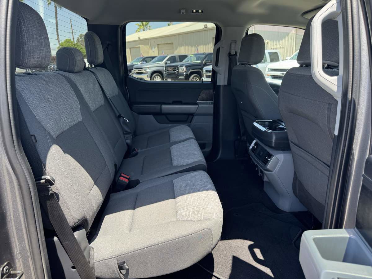 Used 2021 Ford F150 XLT w/ Equipment Group 301A Mid image 21