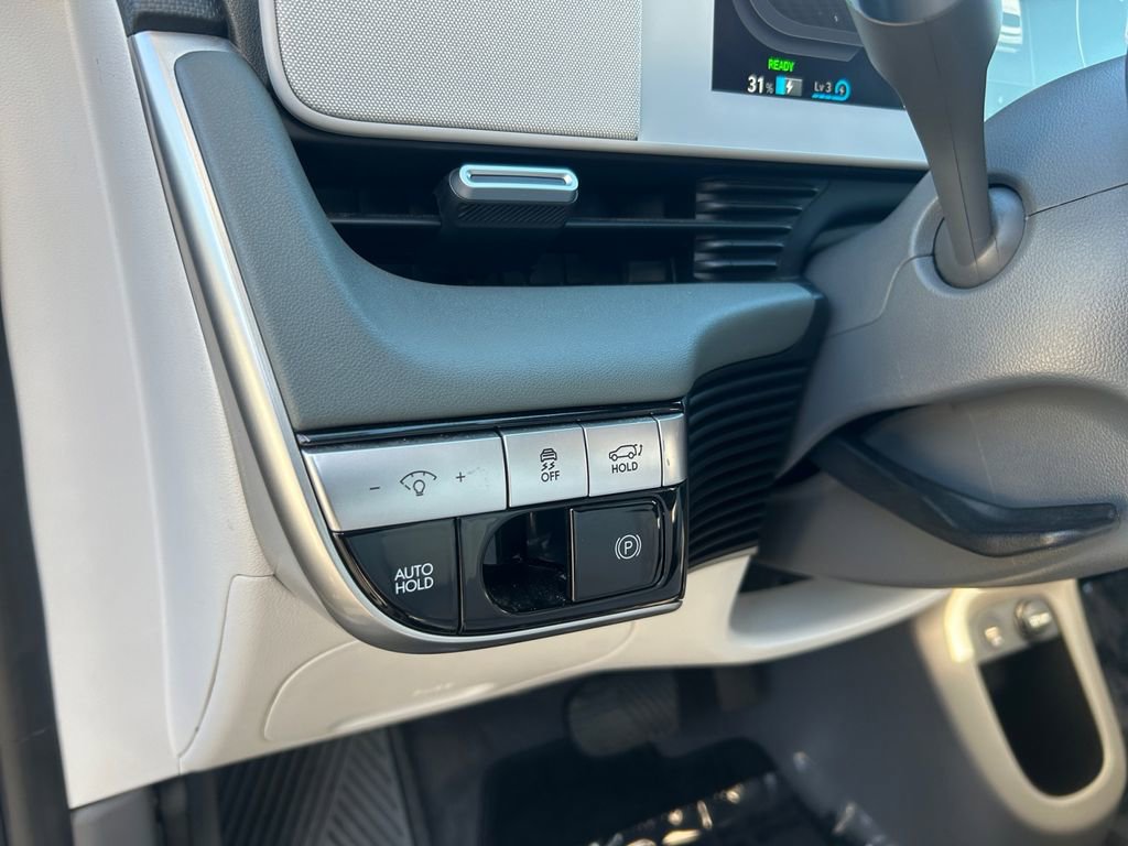 Used 2023 Hyundai Ioniq 5 SEL image 21