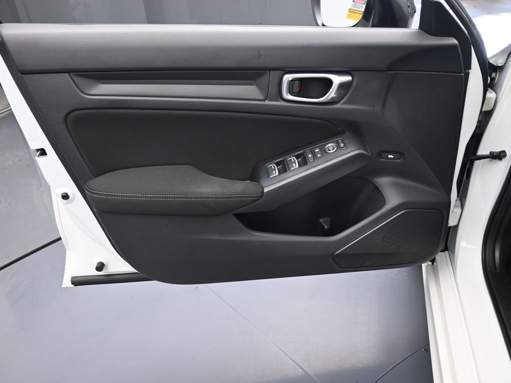 Used 2023 Honda Civic Sport image 12