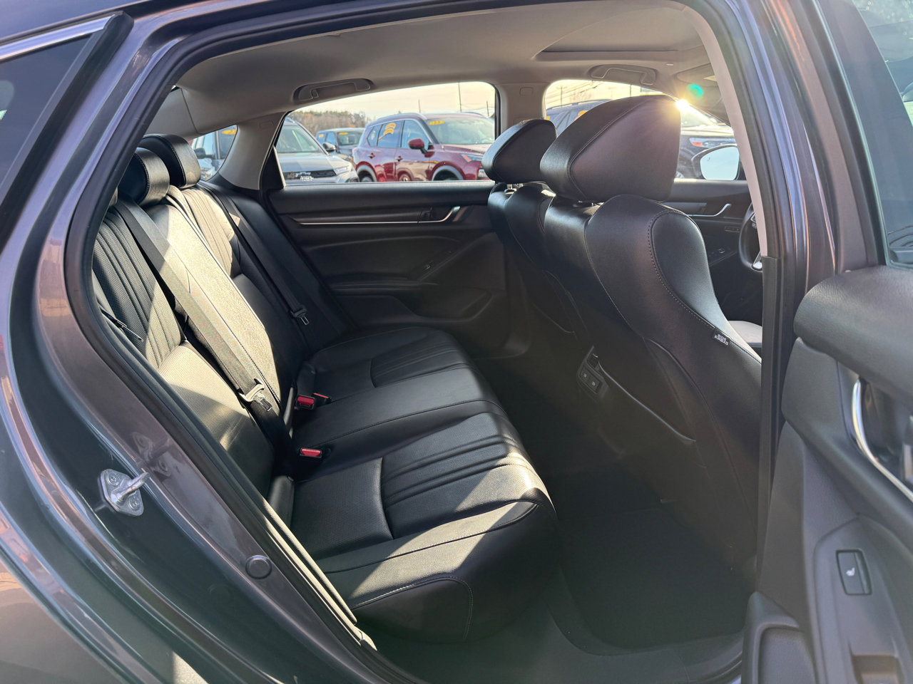 Used 2022 Honda Accord Touring image 23