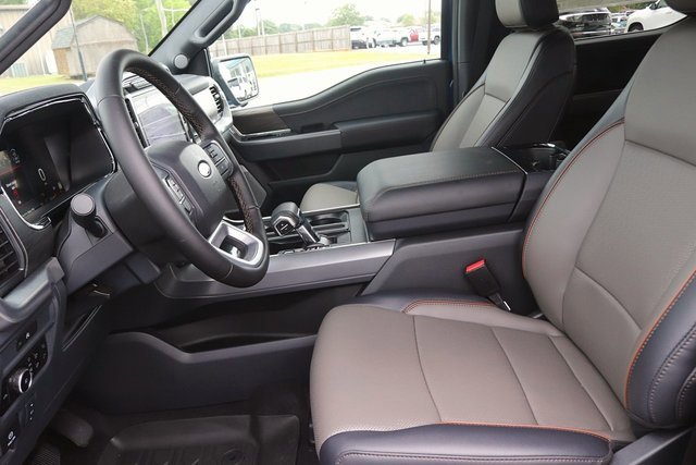New 2025 Ford F150 Lariat w/ Equipment Group 501A Mid image 14