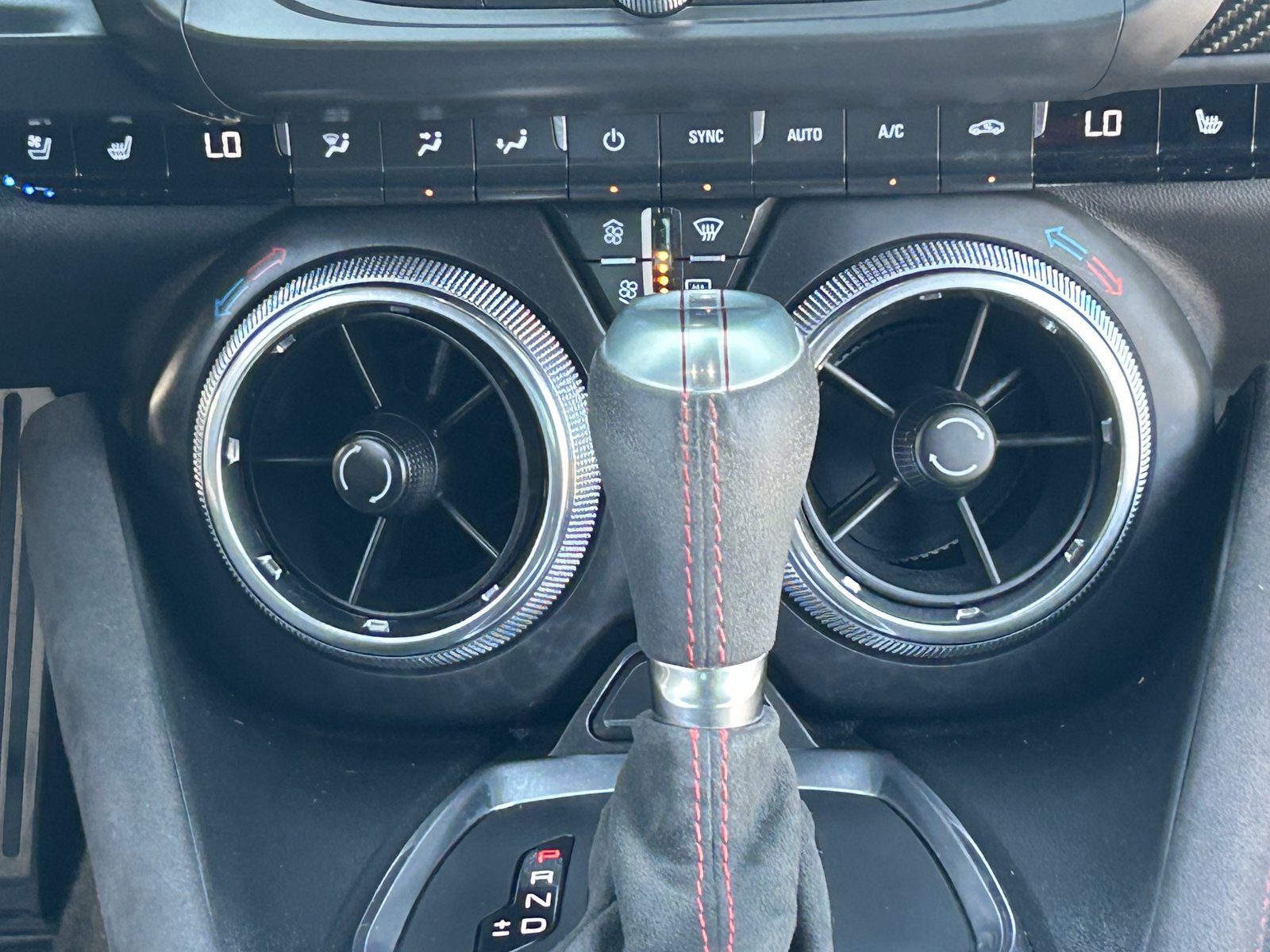 Used 2022 Chevrolet Camaro ZL1 RWD image 22