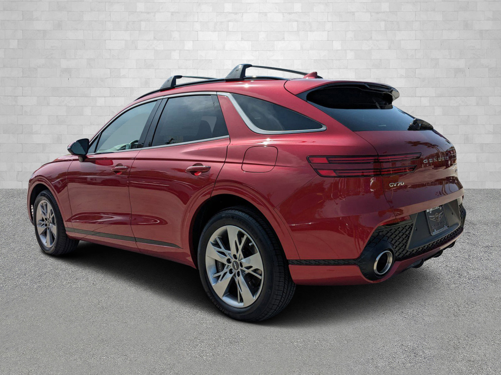 Used 2024 Genesis GV70 3.5T Sport image 4