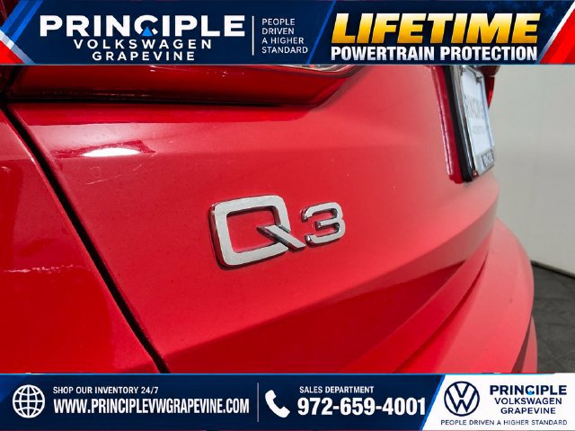 Used 2022 Audi Q3 2.0T Premium Plus w/ Premium Plus Package AWD/4WD image 31