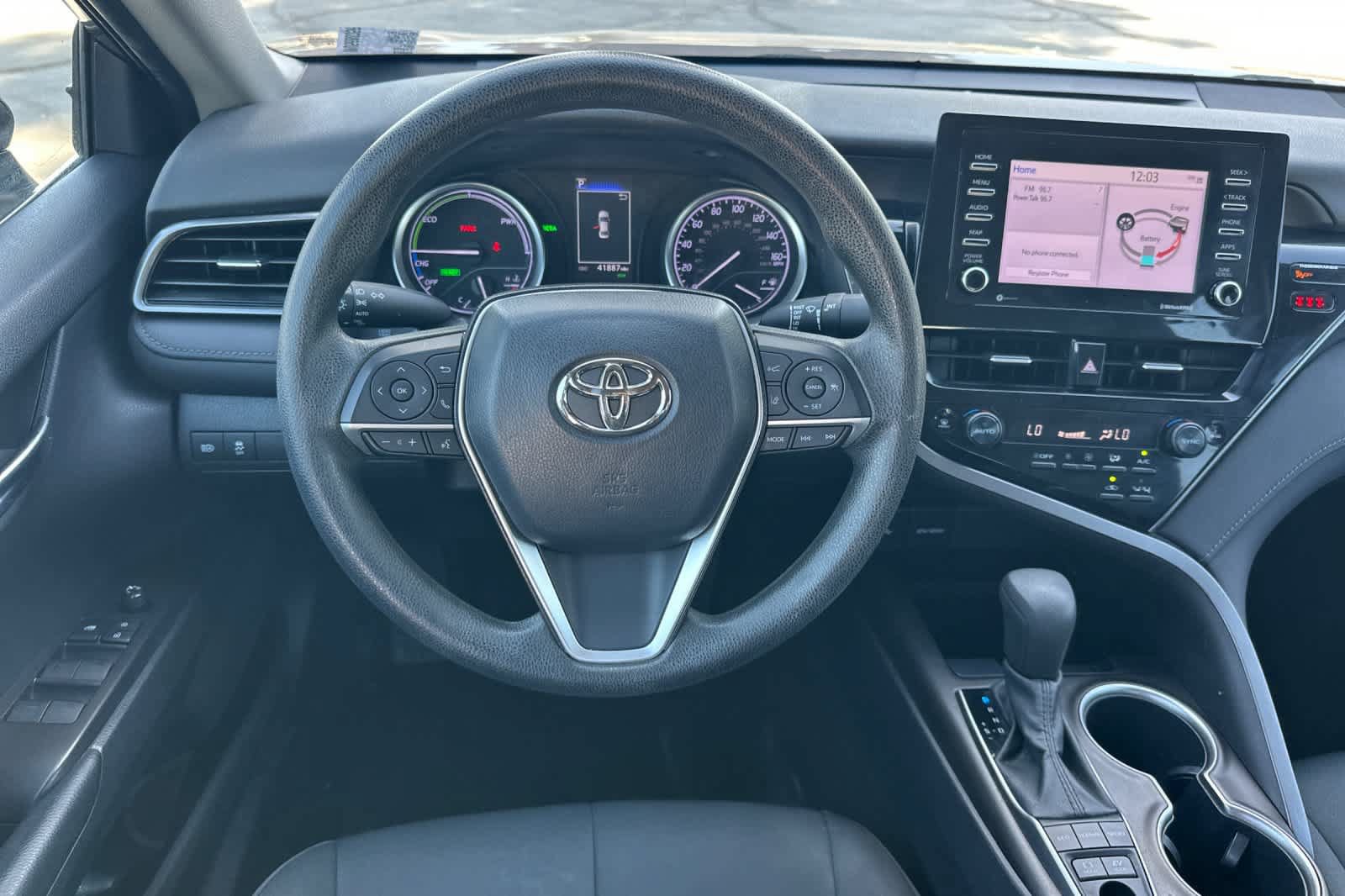 Used 2021 Toyota Camry LE FWD image 12