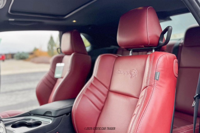 Used 2023 Dodge Challenger SRT Super Stock image 41