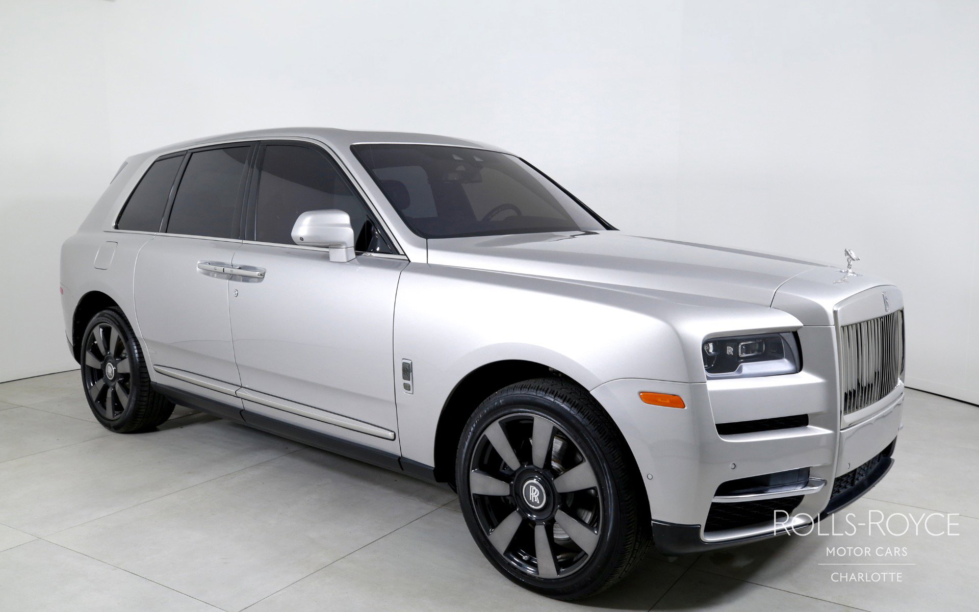 Used 2021 Rolls-Royce Cullinan image 5