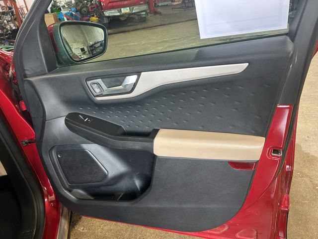 Used 2020 Ford Escape SEL AWD/4WD image 26
