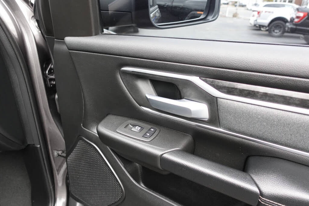 Used 2022 RAM 1500 Big Horn AWD/4WD image 33