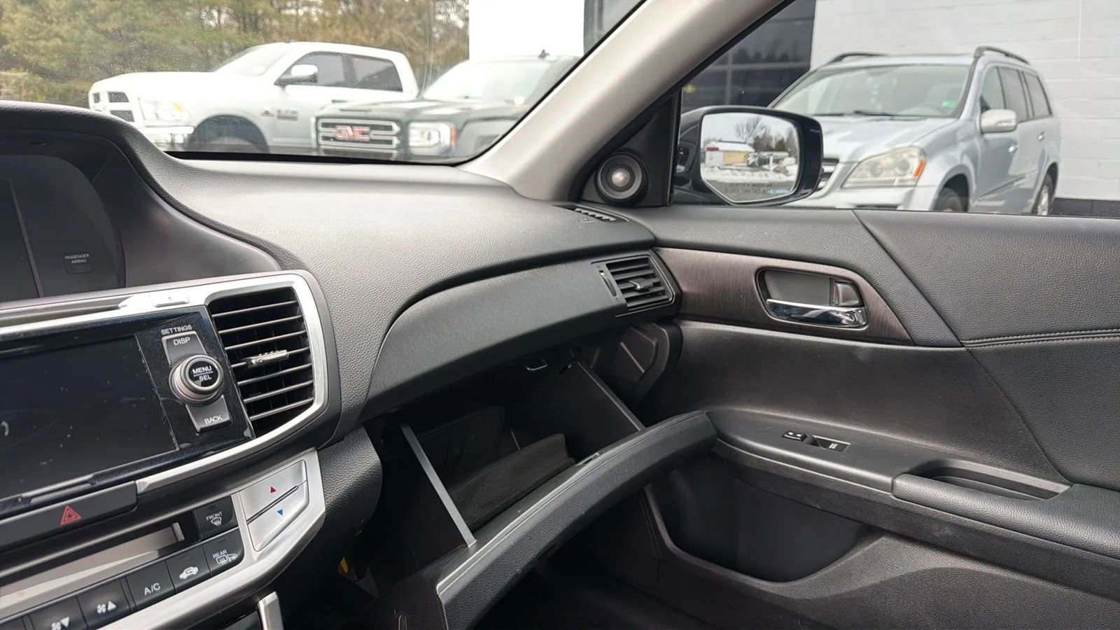 Used 2013 Honda Accord EX-L image 26