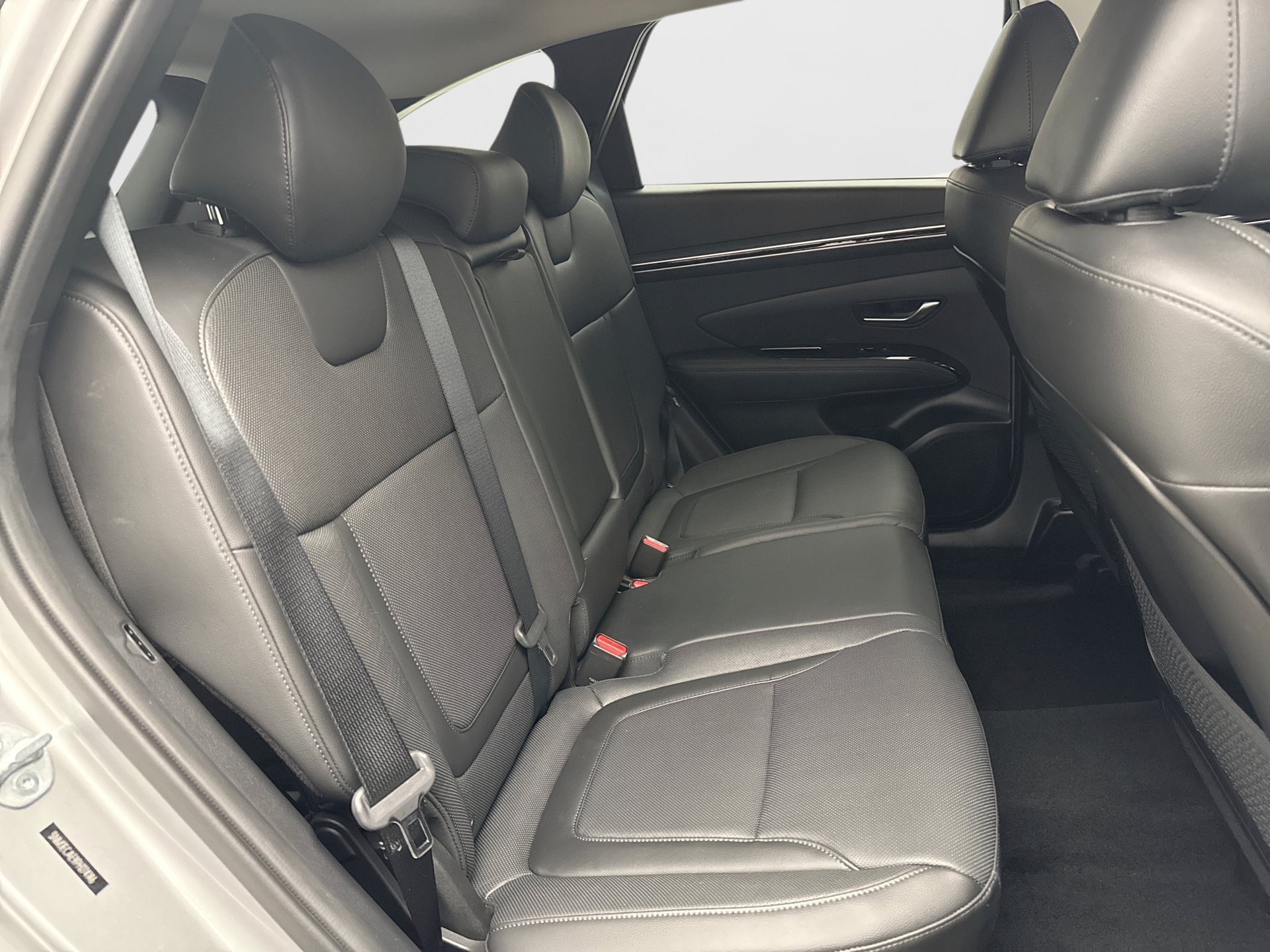 Used 2023 Hyundai Tucson Limited AWD/4WD image 18