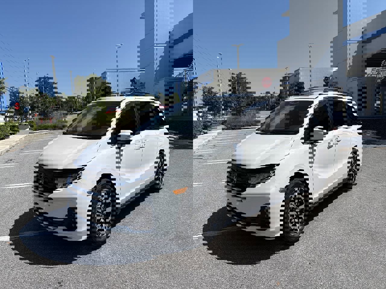 New 2026 Honda Odyssey EX-L image 4