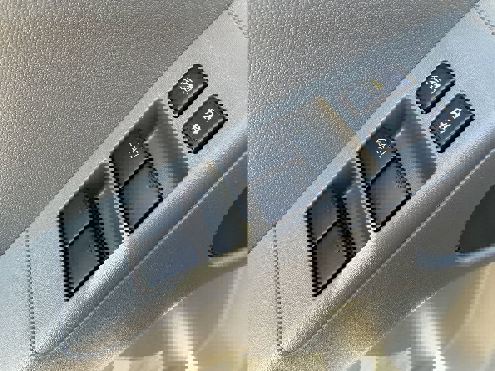 Used 2012 Nissan Frontier SV w/ Sport Appearance Pkg image 22