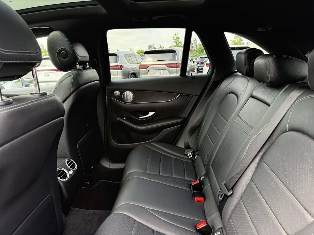Used 2017 Mercedes-Benz GLC 300 4MATIC image 17