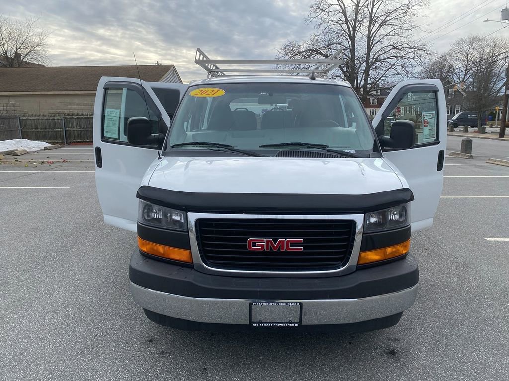 Used 2021 GMC Savana 2500 w/ Driver Convenience Package image 29