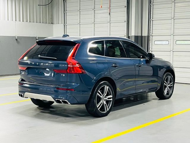 Used 2019 Volvo XC60 T5 Momentum w/ Premium Package FWD image 17