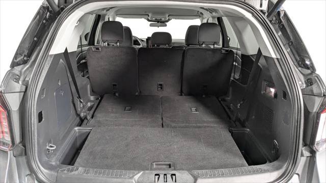 Used 2025 Ford Explorer Active RWD image 19