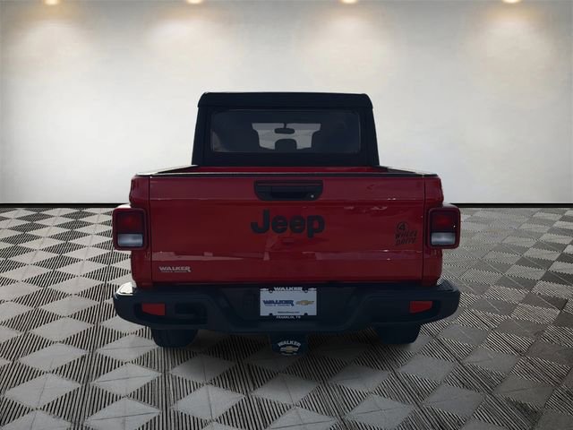 Used 2022 Jeep Gladiator Willys image 6