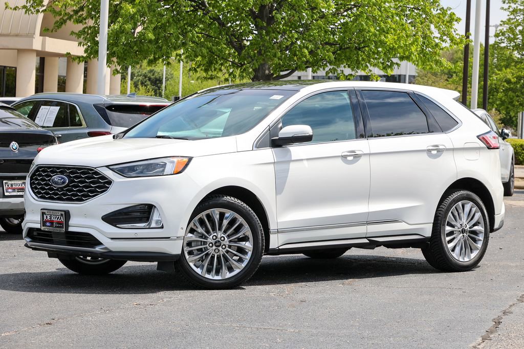 Used 2021 Ford Edge Titanium w/ Equipment Group 301A AWD/4WD image 18