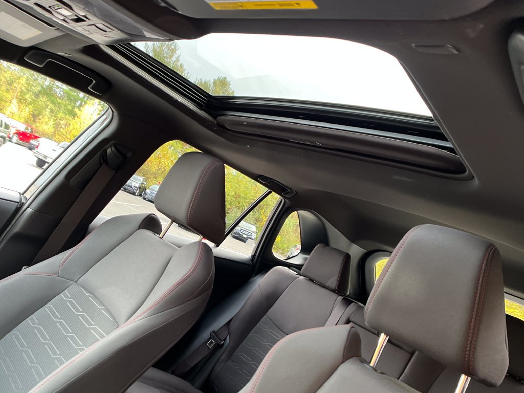Used 2023 Toyota RAV4 SE w/ Weather & Moonroof Package AWD/4WD image 21