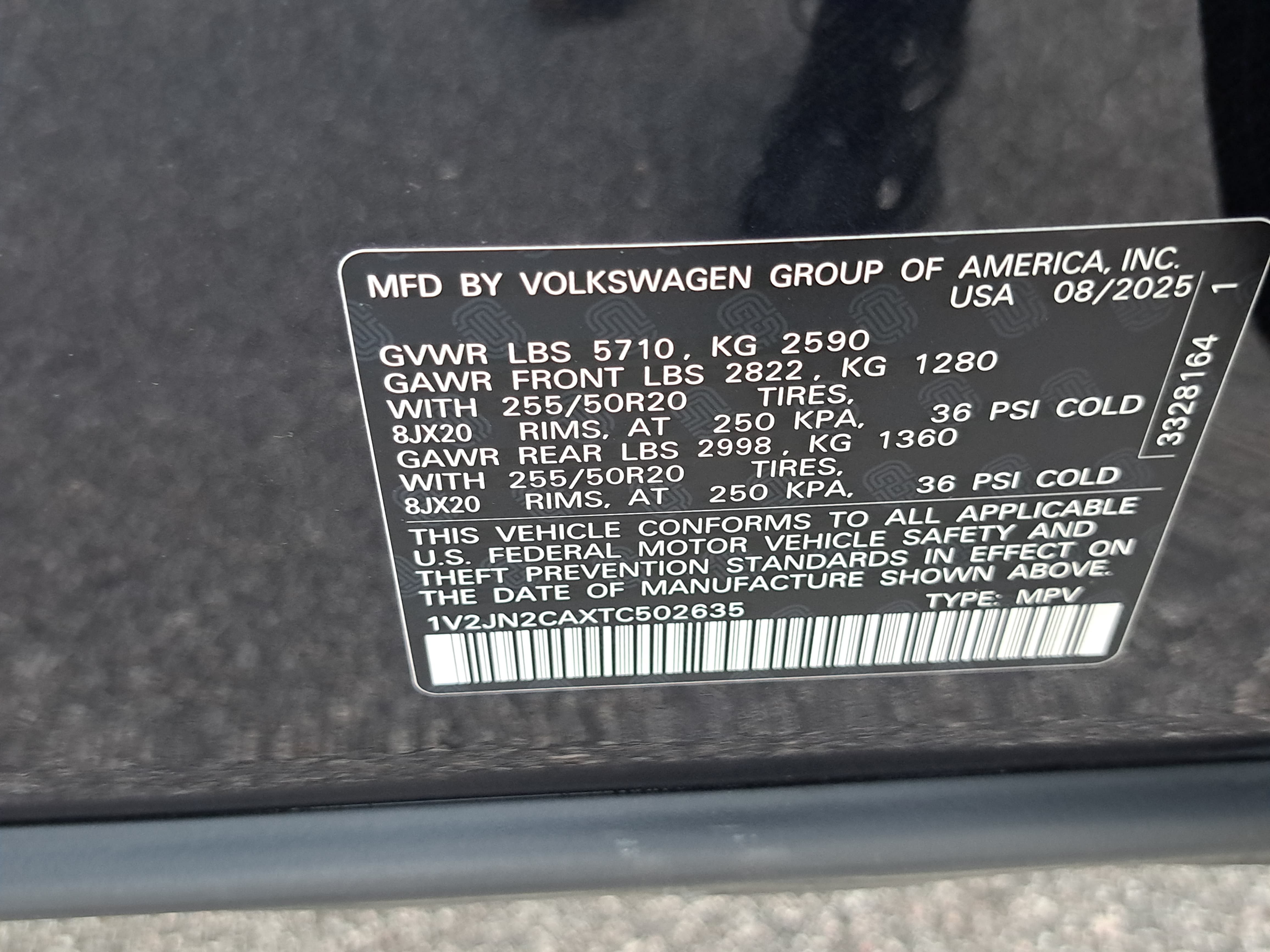 Certified 2026 Volkswagen Atlas SE w/ Panoramic Sunroof Package FWD image 38