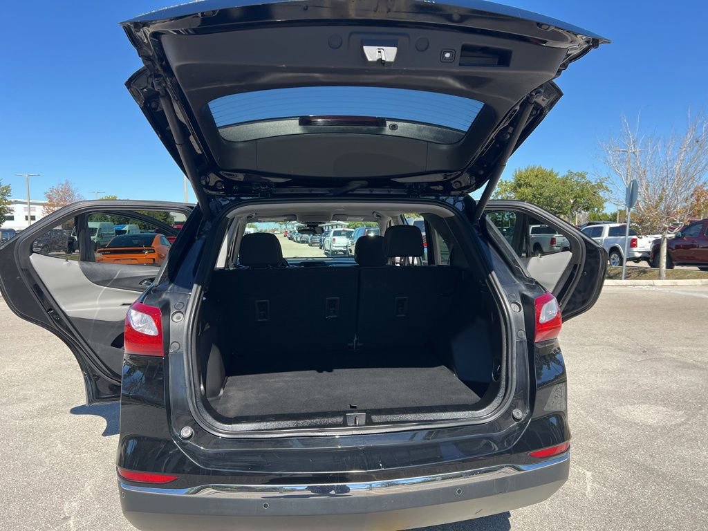 Used 2021 Chevrolet Equinox LT image 34