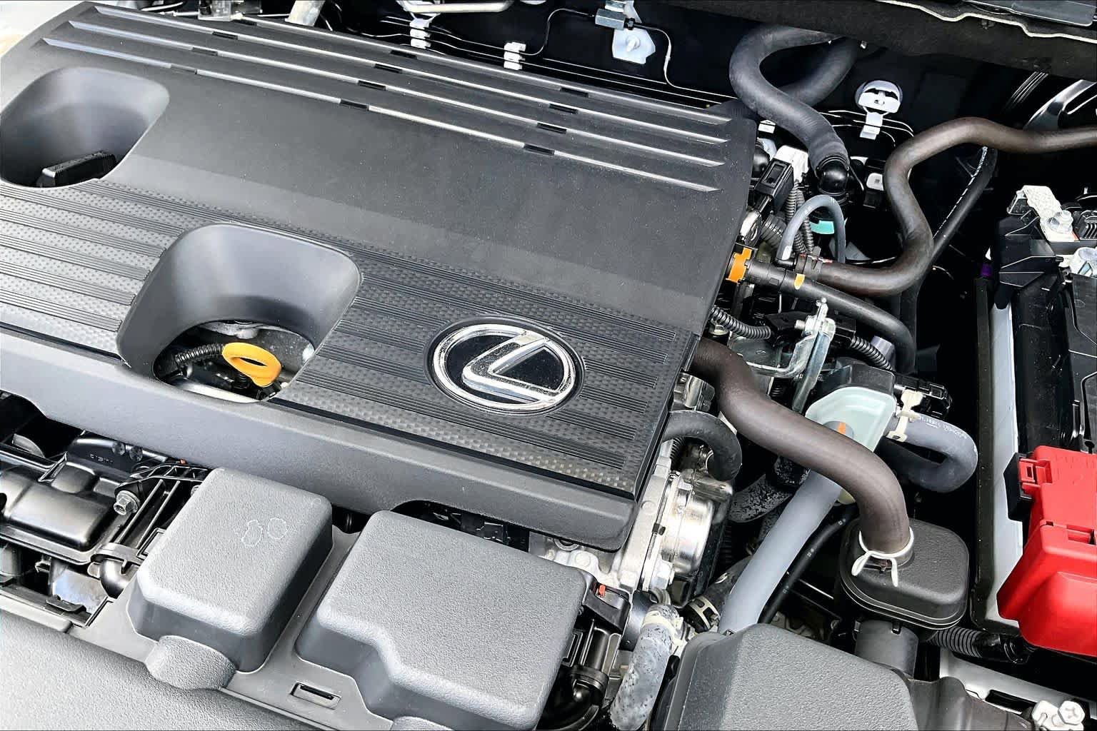 Used 2025 Lexus NX 250 FWD w/ Accessory Package (Z1) image 30