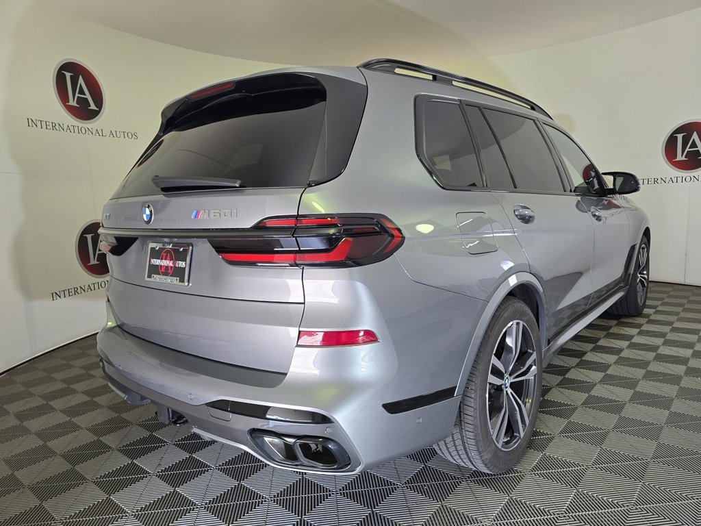 Certified 2024 BMW X7 M60i w/ Executive Package image 4