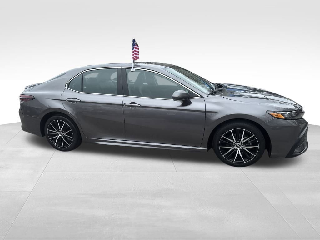 Used 2023 Toyota Camry SE image 26