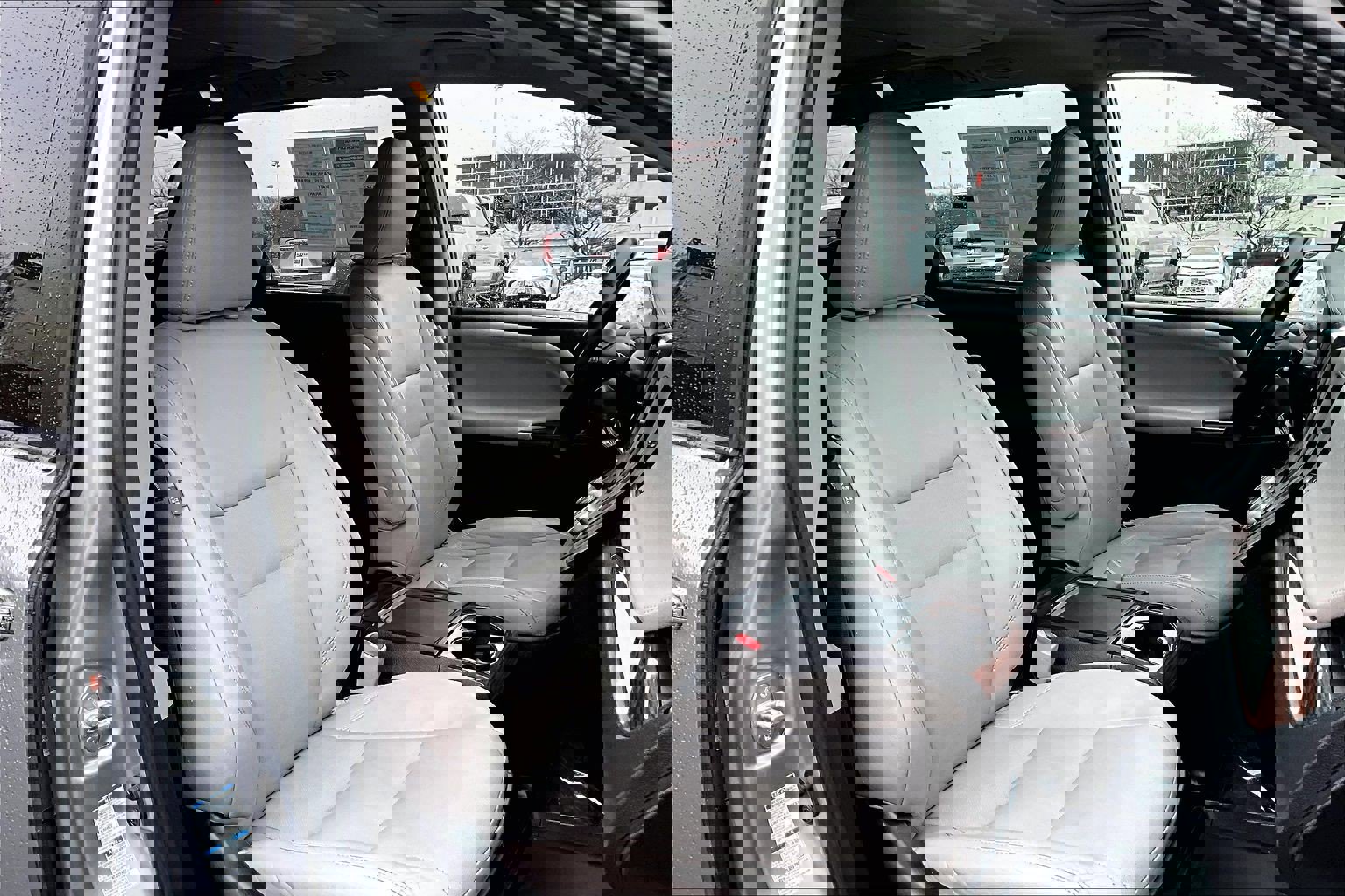 Used 2015 Toyota Sienna Limited Premium image 7