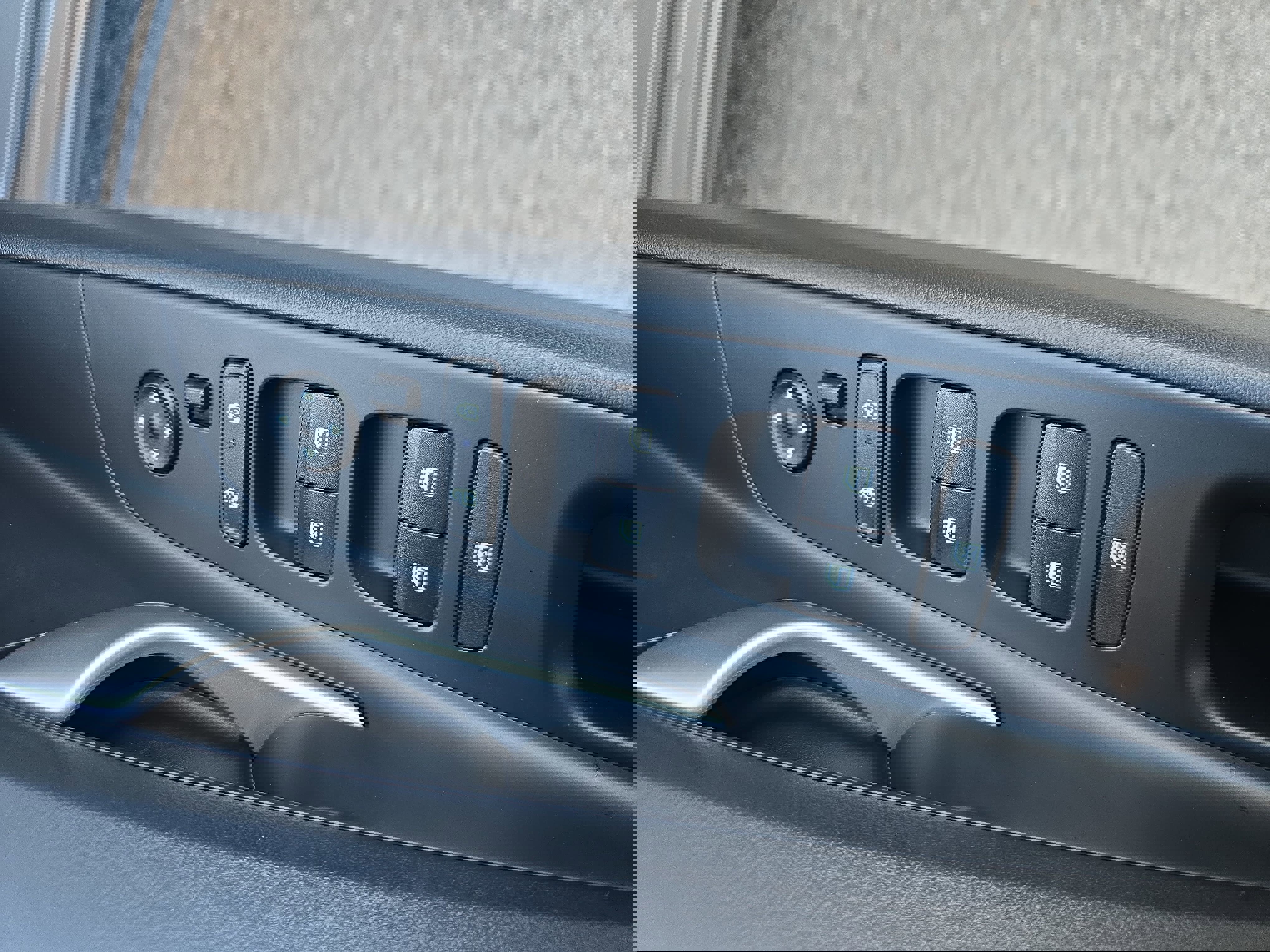 Used 2023 Hyundai Elantra SE image 27