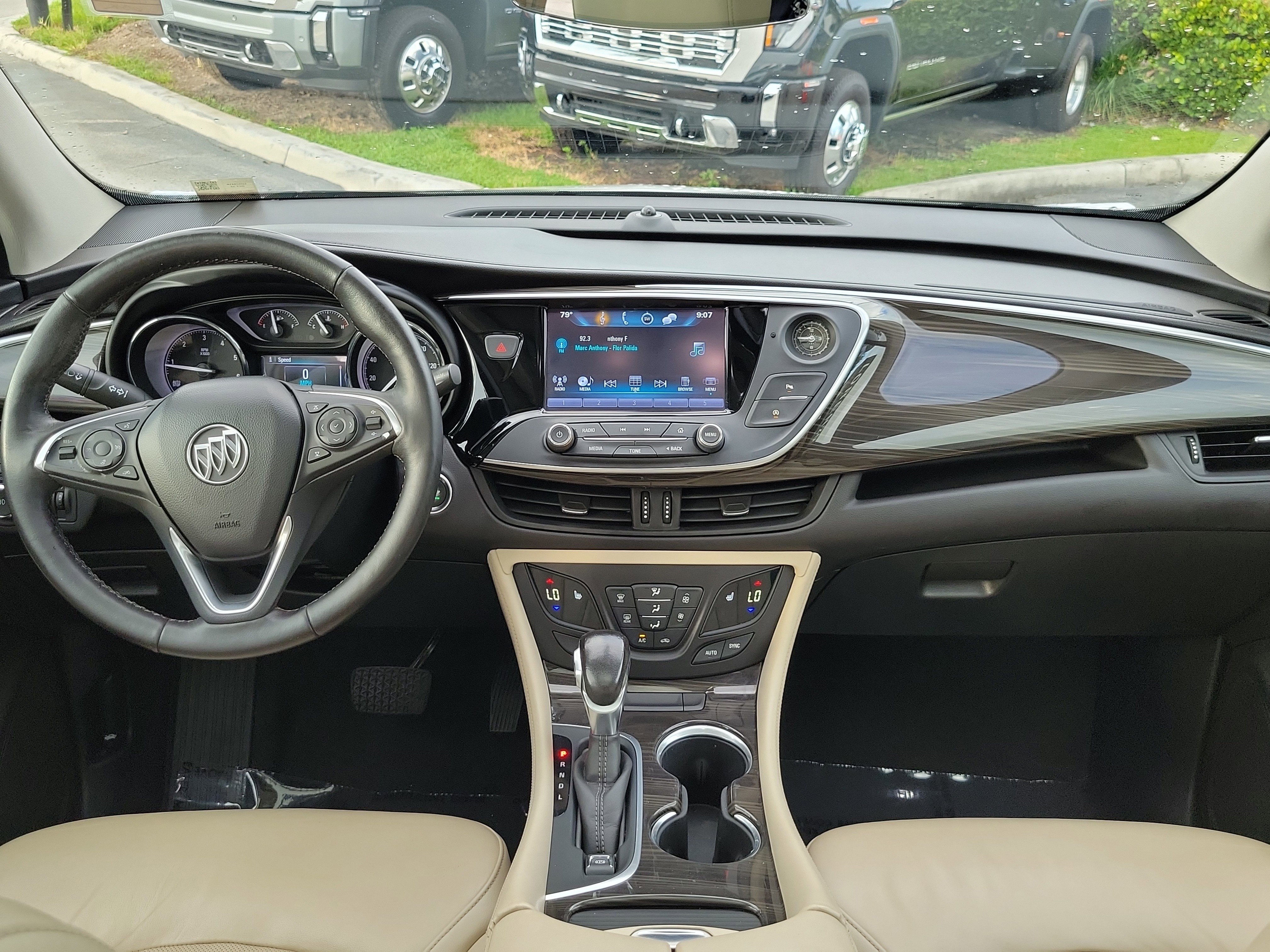 Used 2020 Buick Envision Essence w/ Experience Buick Package image 19