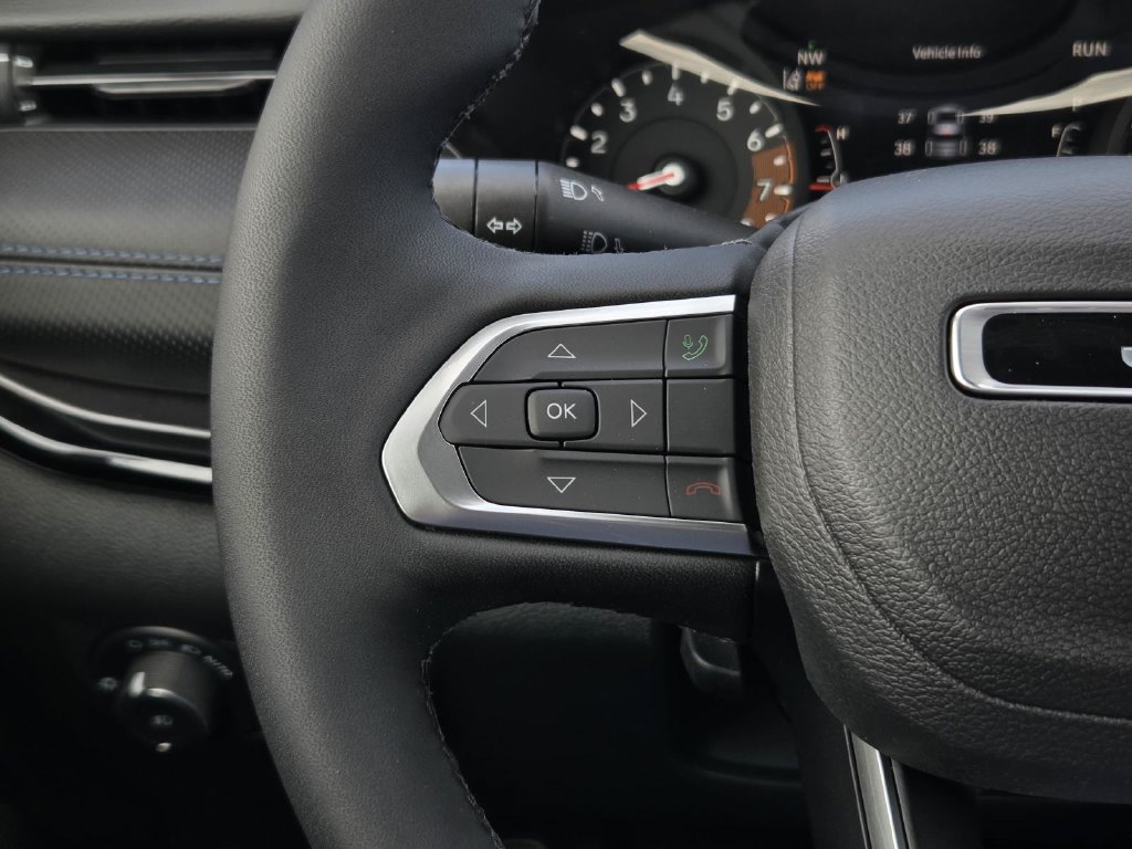 New 2027 Jeep Compass Latitude AWD/4WD image 18