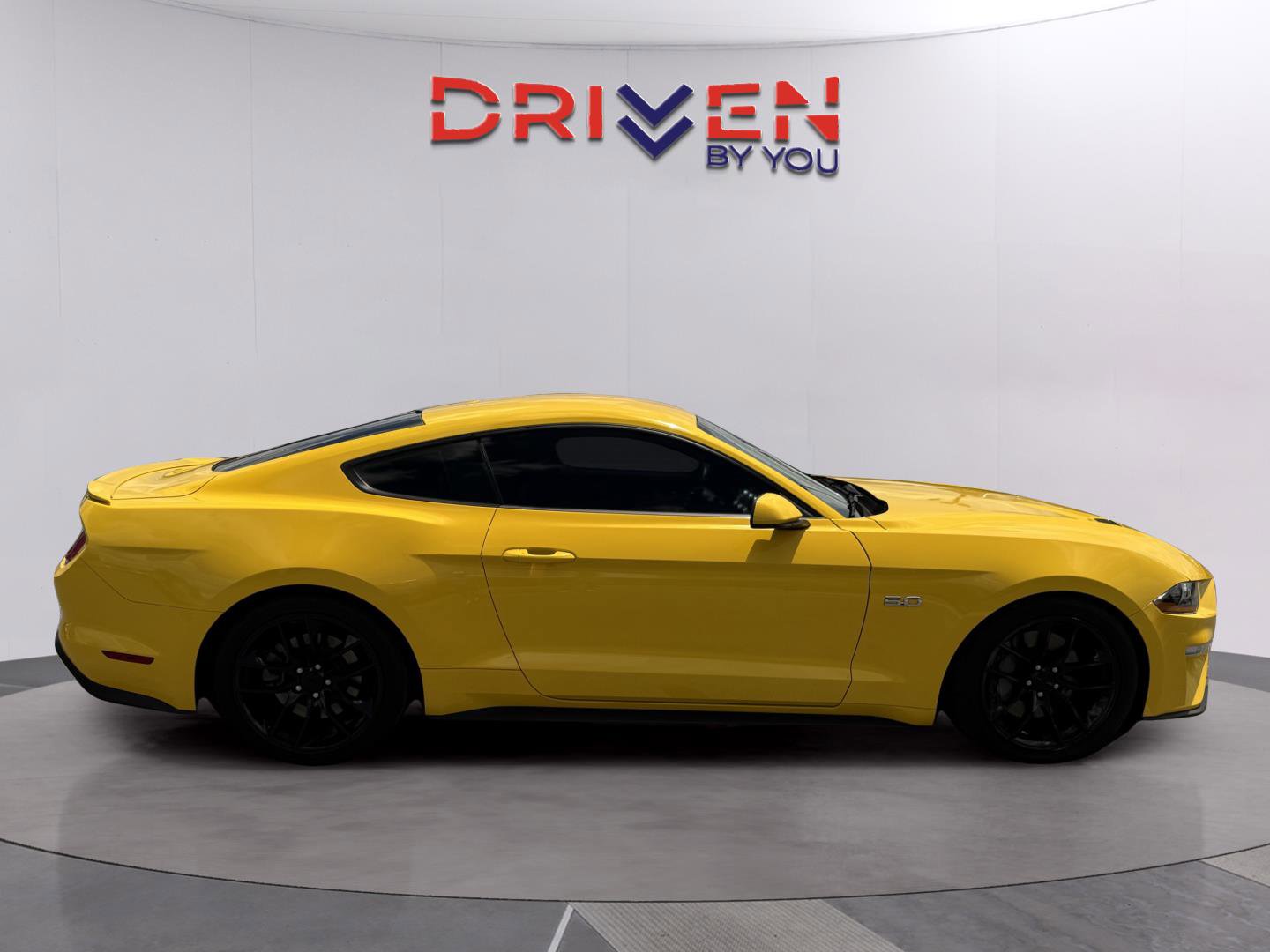 Used 2018 Ford Mustang GT w/ Equipment Group 301A RWD image 6