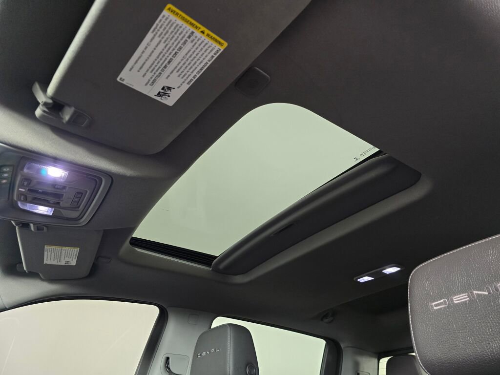 Used 2020 GMC Sierra 1500 Denali w/ Denali Ultimate Package image 24