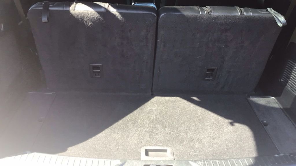 Certified 2022 Ford Explorer Limited w/ Equipment Group 301A image 13