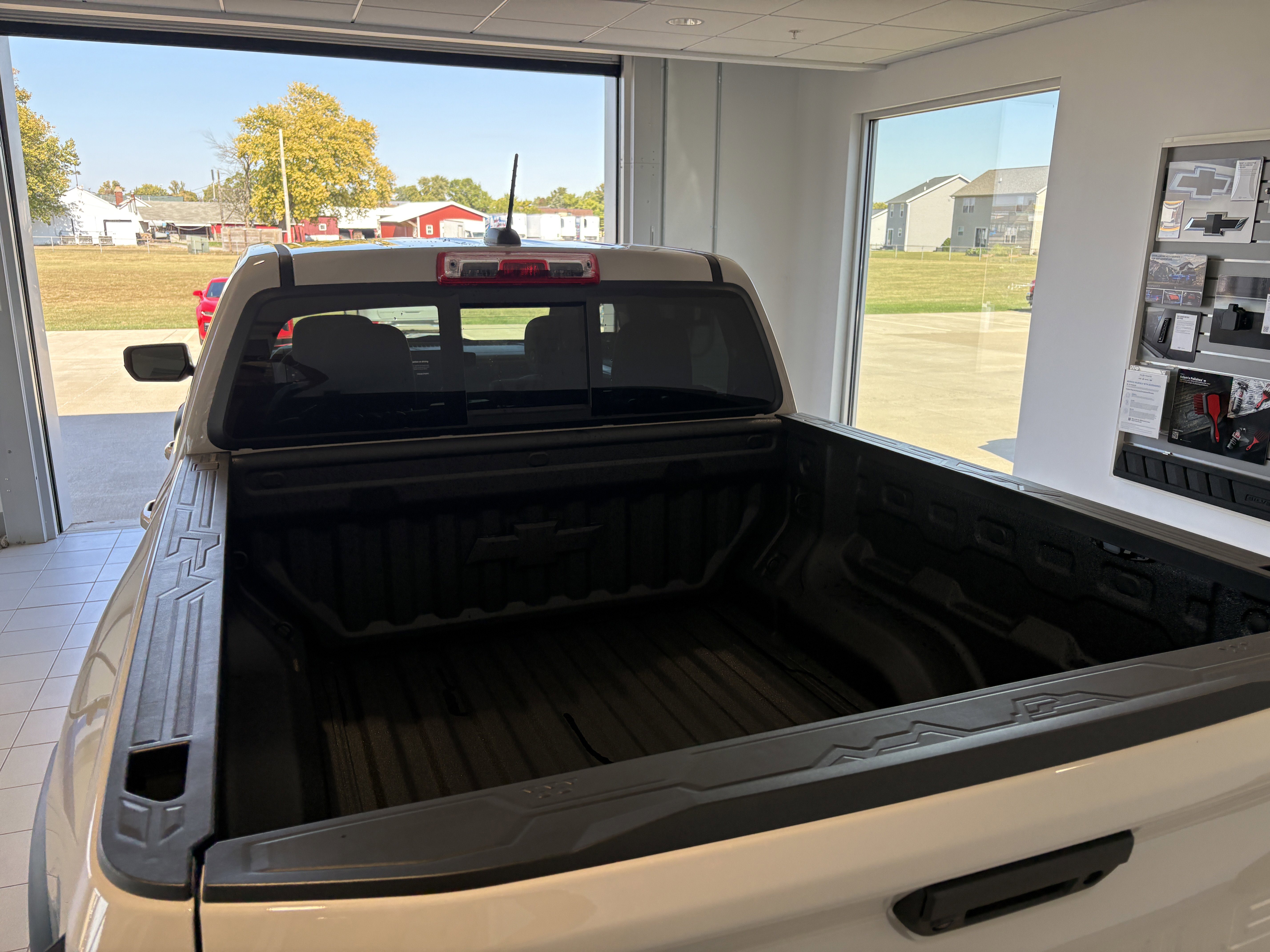 New 2026 Chevrolet Colorado ZR2 w/ Technology Package image 4
