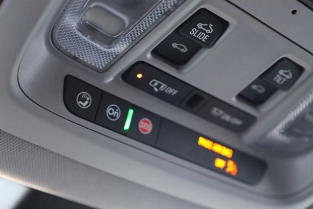 Certified 2023 GMC Acadia SLE w/ Driver Convenience Package image 33