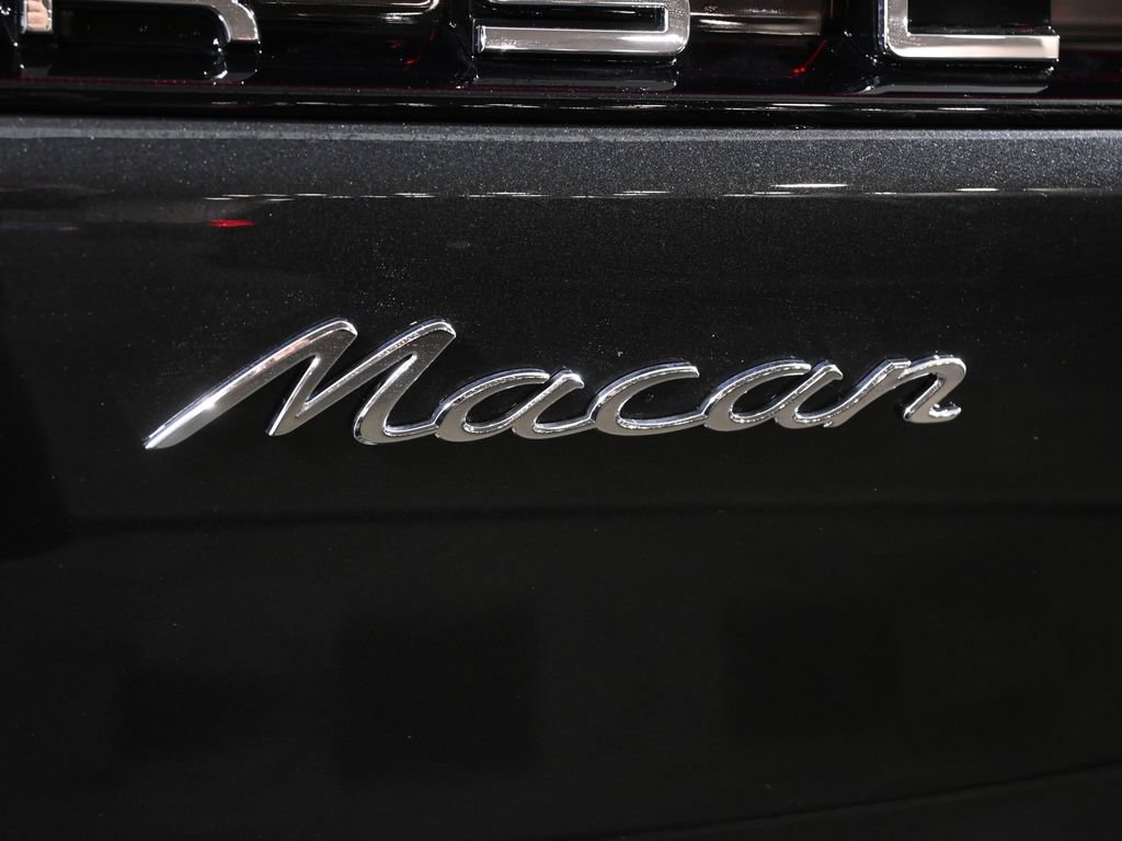 New 2026 Porsche Macan AWD/4WD image 46