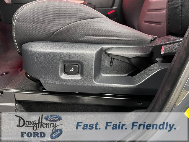 Used 2024 Toyota Tacoma TRD Off-Road image 25