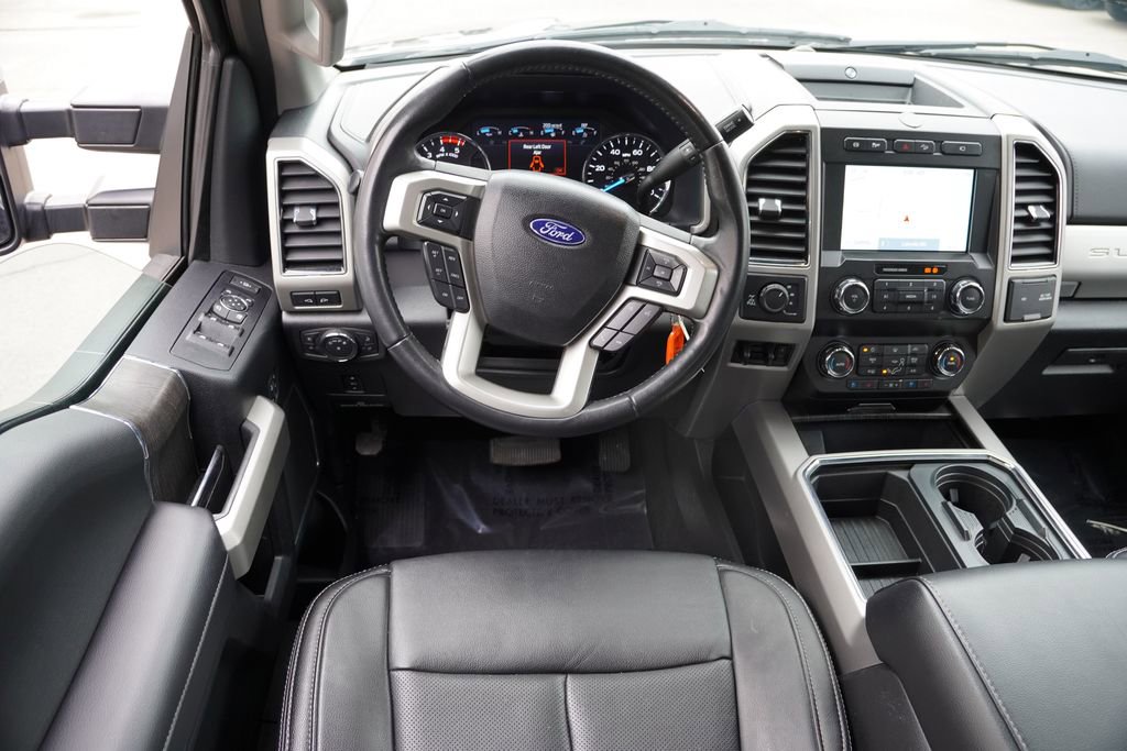 Used 2021 Ford F350 Lariat w/ Chrome Package image 19