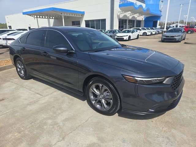 Used 2024 Honda Accord EX image 7
